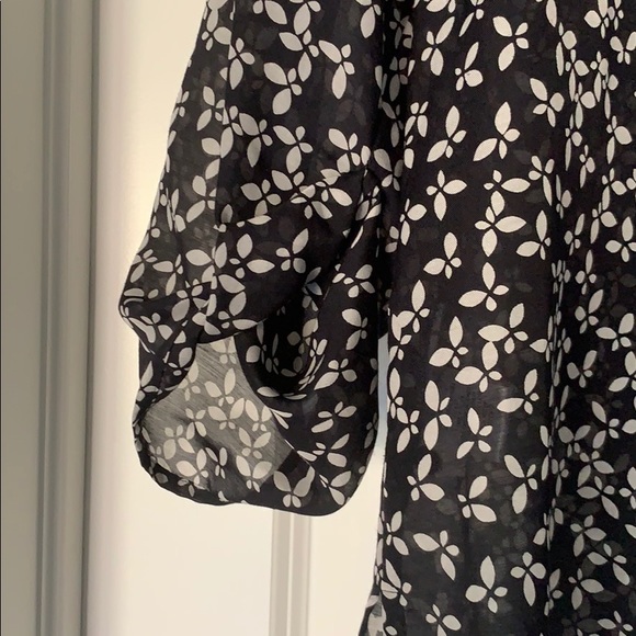 LOFT Patterned Blouse - Picture 3 of 4